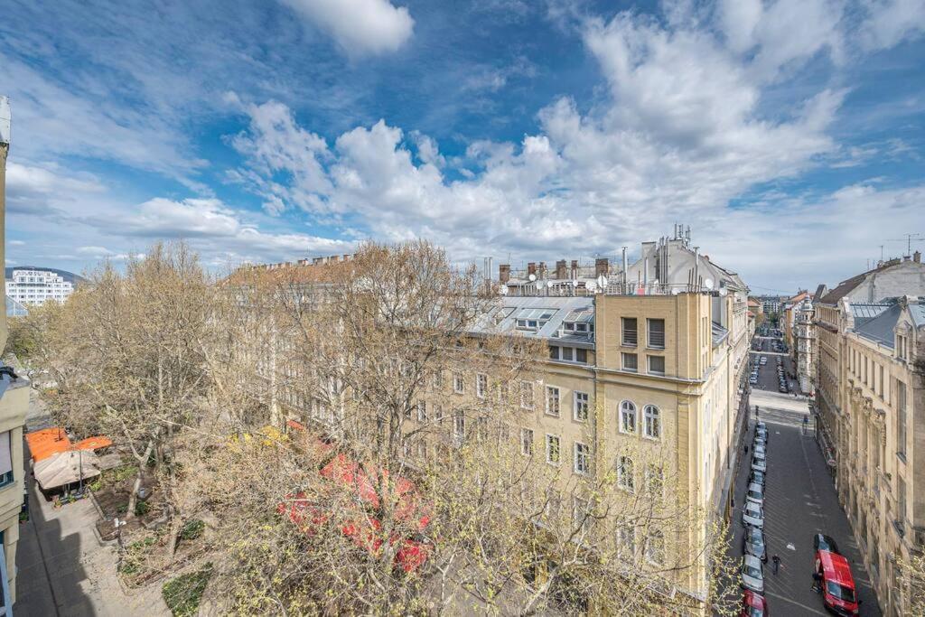 Liszt Ferenc Square Panorama Apt Budapeszt Zewnętrze zdjęcie