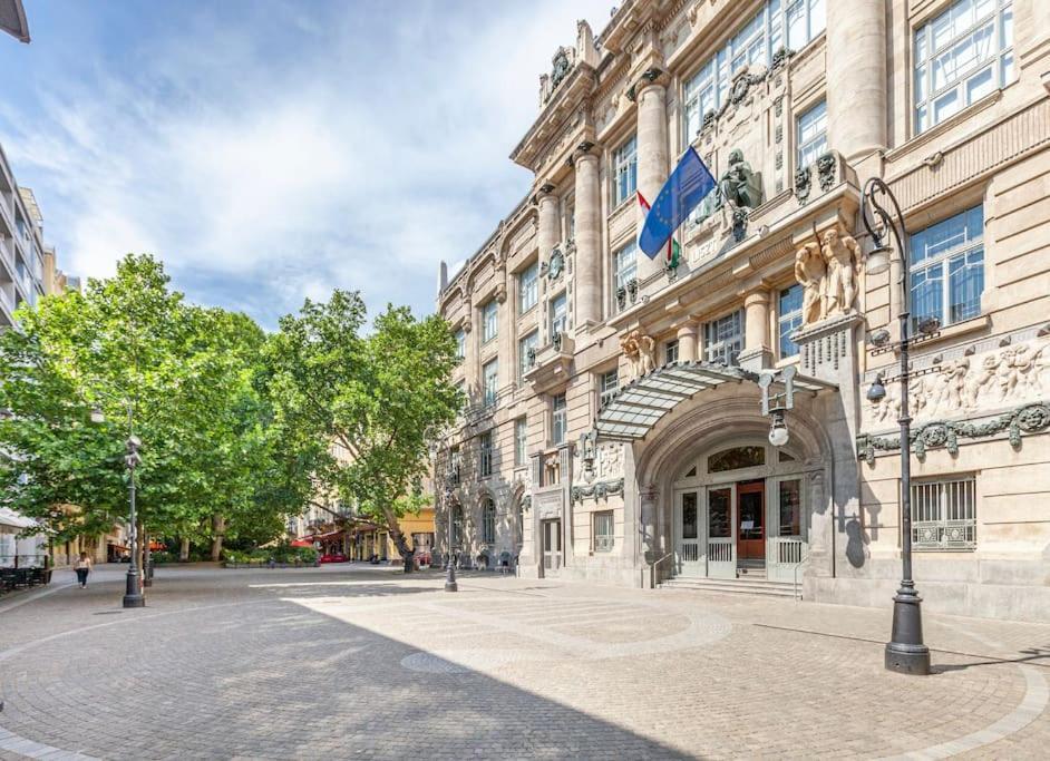 Liszt Ferenc Square Panorama Apt Budapeszt Zewnętrze zdjęcie